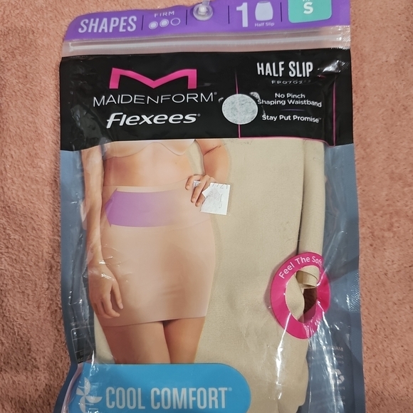 Maidenform Flexees Women's Tan Half Slip - Picture 1 of 2